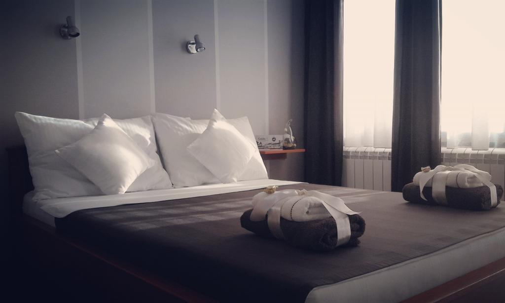 B&B Posejdon Sremska Mitrovica Exterior photo